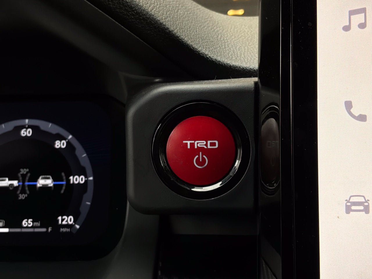 Used 2024 Toyota Tacoma TRD Pro AWD/4WD image 43