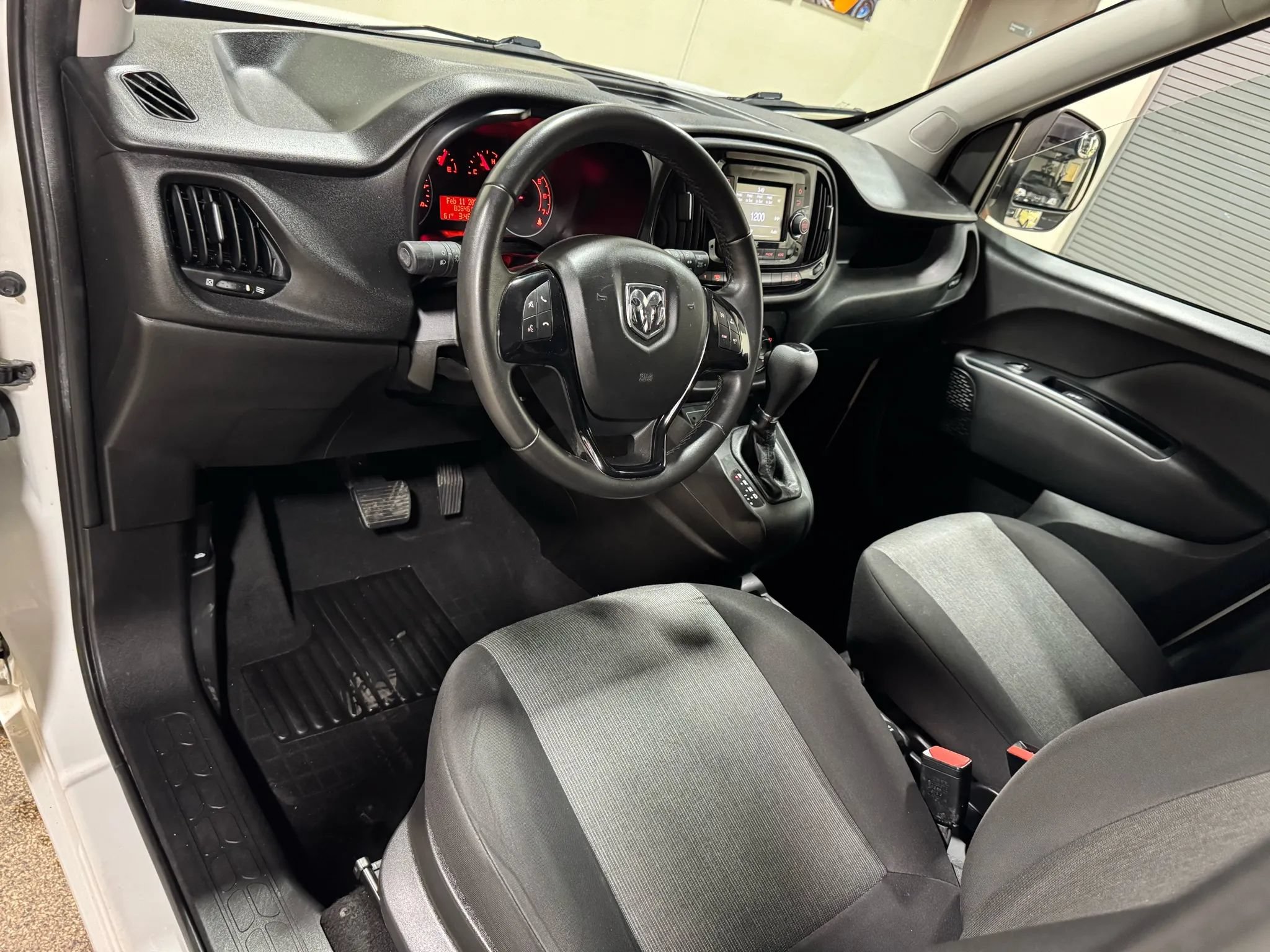 Used 2019 RAM ProMaster City Tradesman SLT FWD image 46