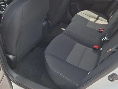 Used 2024 Nissan Sentra SV FWD image 10