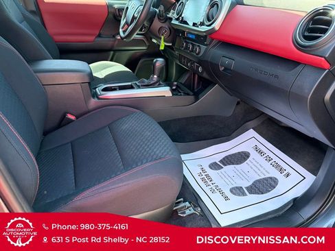 Used 2021 Toyota Tacoma SR5 RWD image 35