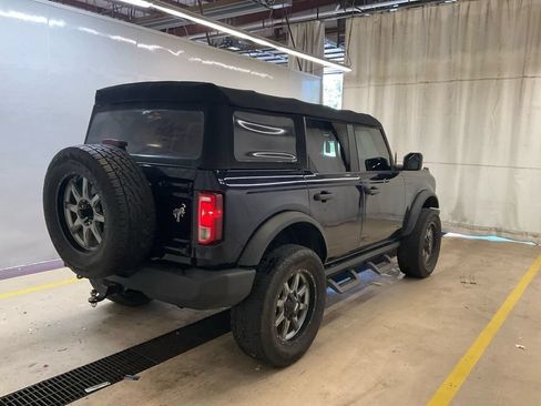 Used 2021 Ford Bronco 4-Door AWD/4WD image 3
