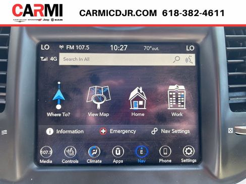 Used 2022 Chrysler 300 Touring L RWD image 18