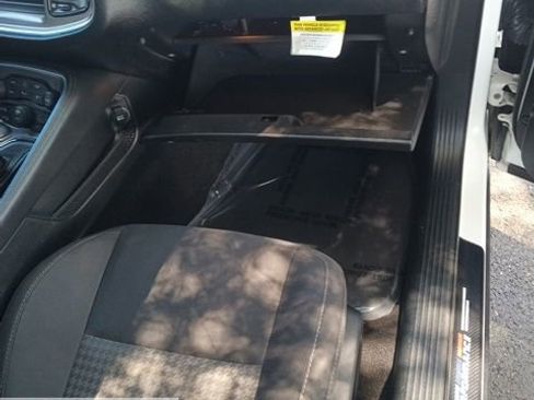 Used 2019 Dodge Challenger R/T w/ Driver Convenience Group image 27