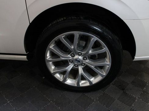 Used 2018 Ford Expedition Max Platinum image 30