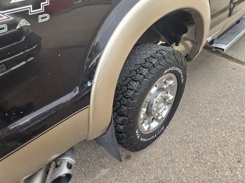 Used 2014 Ford F250 Lariat w/ Chrome Package image 10