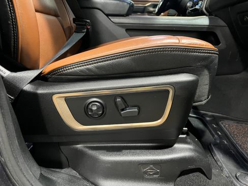 Used 2019 RAM 1500 Limited image 38