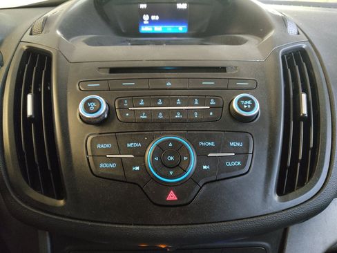 Used 2017 Ford Escape S FWD image 25