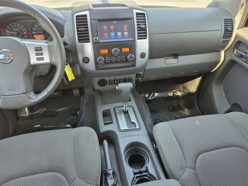 Certified 2019 Nissan Frontier SV w/ Value Truck Package RWD image 14