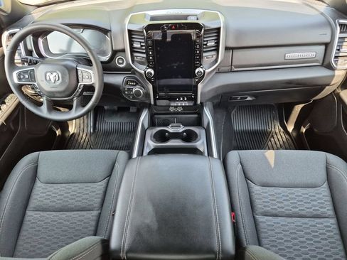 Used 2025 RAM 1500 Big Horn AWD/4WD image 13