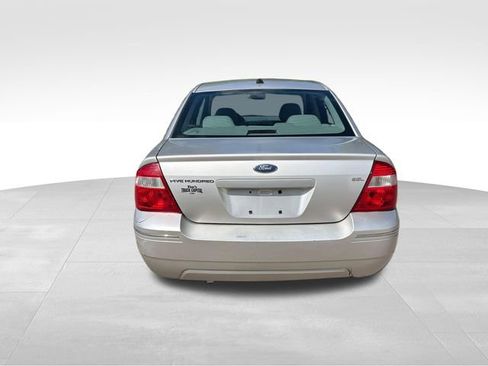 Used 2007 Ford Five Hundred SEL FWD image 4