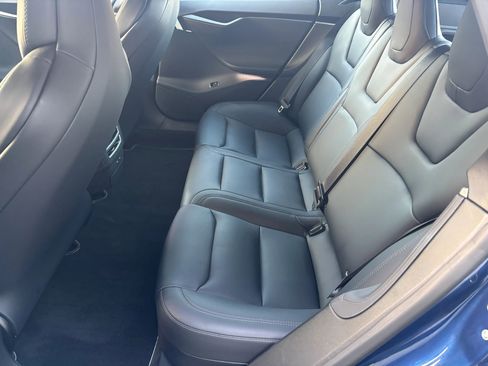Used 2019 Tesla Model S Long Range image 13