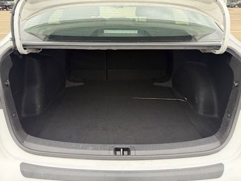 Used 2020 Toyota Corolla SE FWD image 28