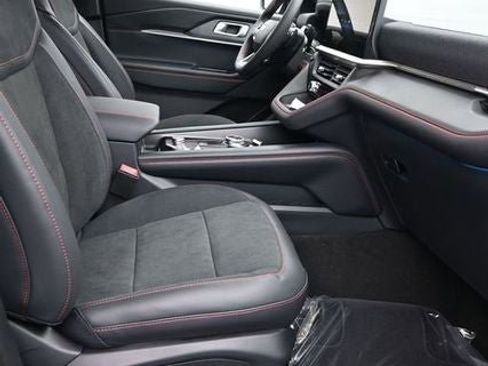 New 2026 Ford Explorer ST image 16