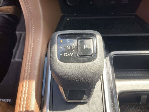 Used 2022 Nissan Pathfinder Platinum w/ Cargo Package FWD image 29