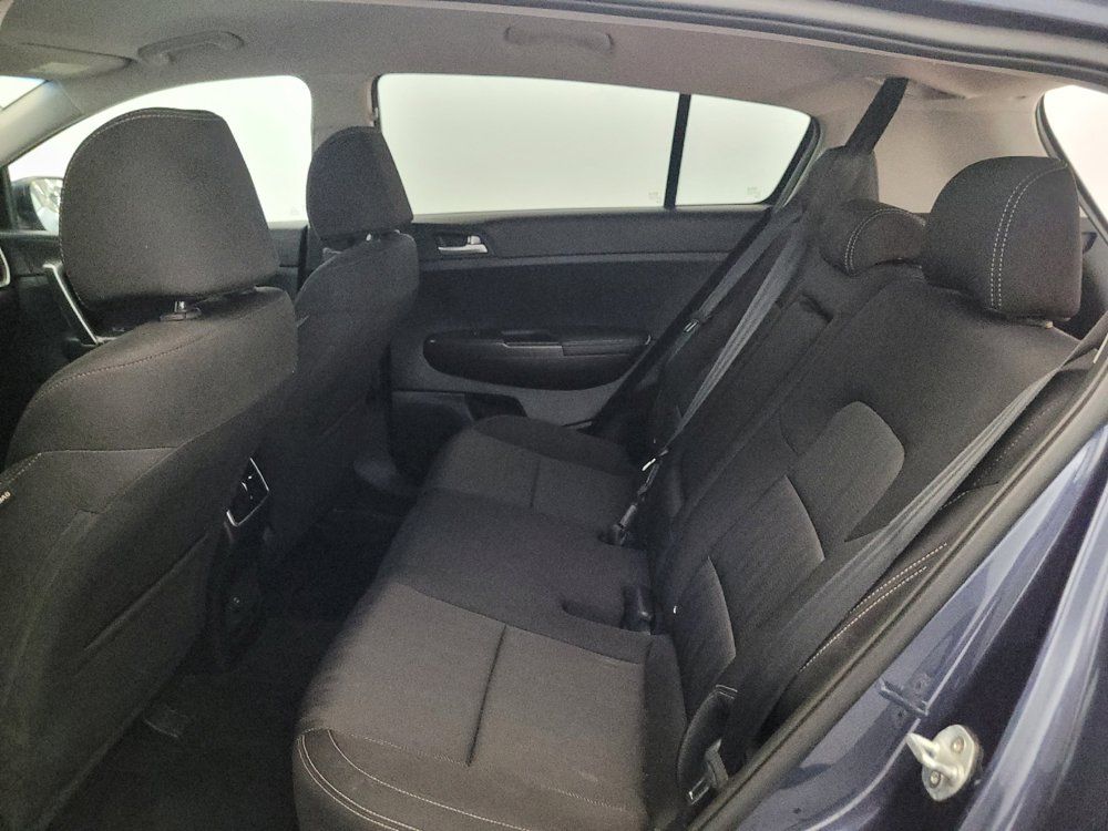 Used 2020 Kia Sportage LX AWD/4WD image 18