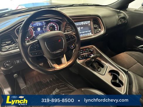 Used 2021 Dodge Challenger R/T Scat Pack RWD image 9