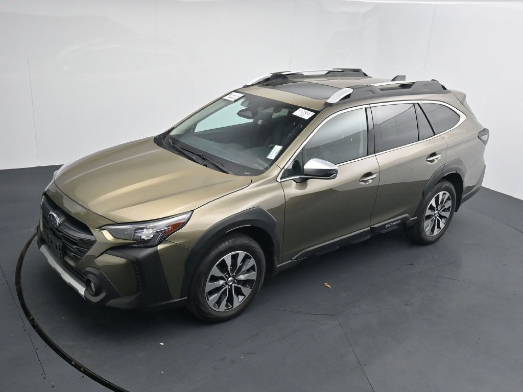 Used 2024 Subaru Outback Touring XT AWD/4WD image 12