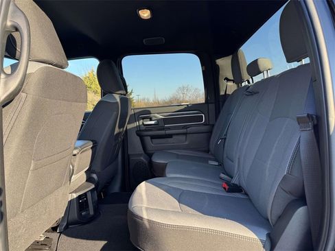 Used 2024 RAM 2500 Big Horn w/ Bed Utility Group image 14