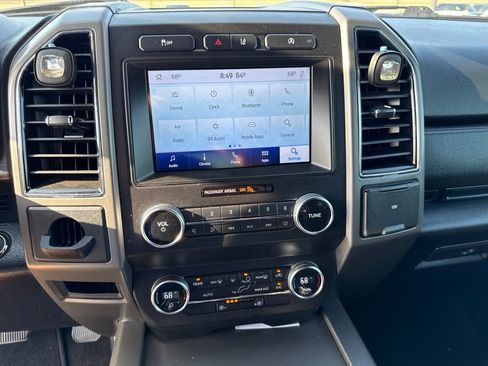 Used 2020 Ford Expedition XLT RWD image 23