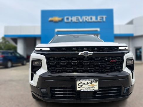 Certified 2025 Chevrolet Traverse RS AWD/4WD image 23