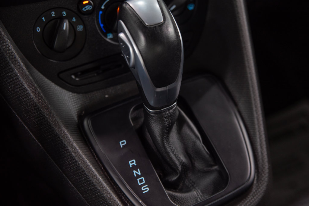 Used 2016 Ford Transit Connect XL FWD image 23
