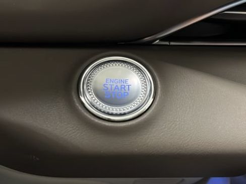 Used 2024 Genesis GV80 3.5T Advanced AWD/4WD image 22