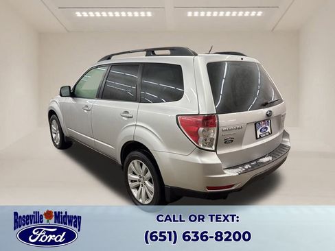 Used 2011 Subaru Forester 2.5X Premium image 5