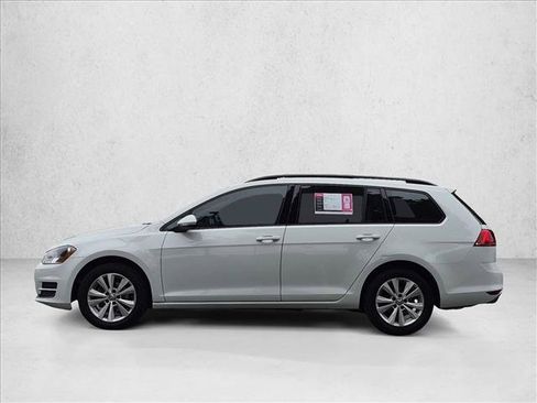 Used 2017 Volkswagen Golf S AWD/4WD image 9