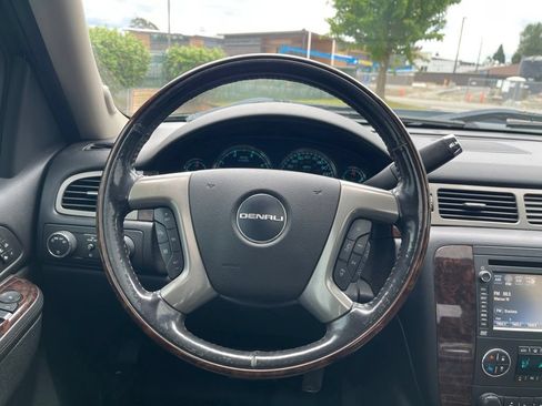 Used 2013 GMC Sierra 2500 Denali AWD/4WD image 5
