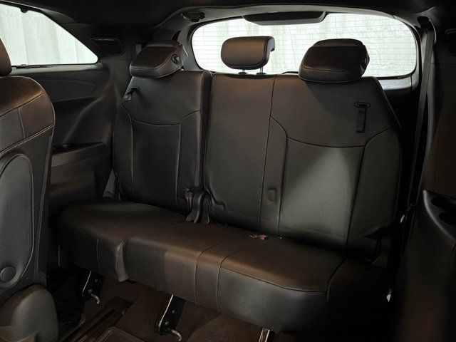 Certified 2026 Toyota Sienna XLE Woodland Edition AWD/4WD image 12