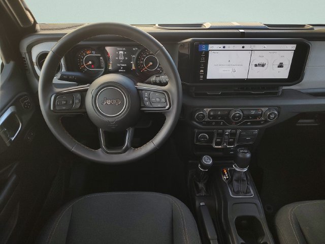 Used 2024 Jeep Wrangler Unlimited Sport AWD/4WD image 10