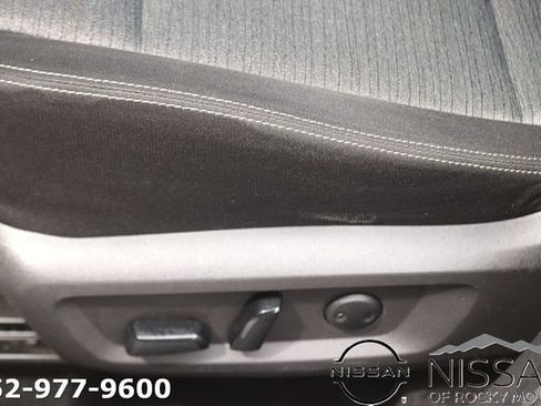 Used 2021 Nissan Rogue SV FWD image 16