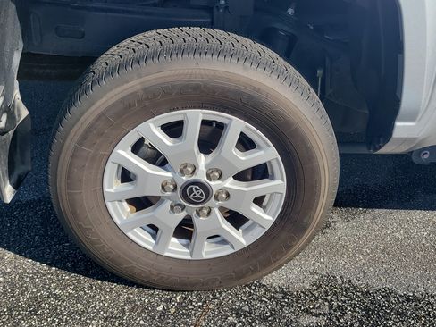 Certified 2024 Toyota Tacoma SR5 RWD image 10