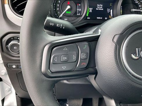 Used 2025 Jeep Wrangler Unlimited Sport S 4xe AWD/4WD image 13