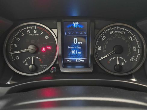 Certified 2023 Toyota Tacoma TRD Off-Road w/ TRD Premium Off Road Package AWD/4WD image 12