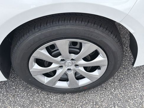 New 2026 Toyota Corolla LE image 27