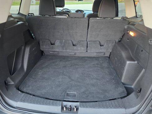Used 2018 Ford Escape SE FWD image 30