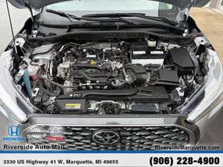 Used 2025 Toyota Corolla Cross XLE video 1