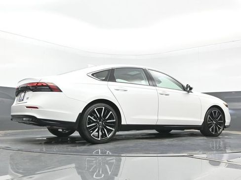 Certified 2026 Honda Accord Touring image 27
