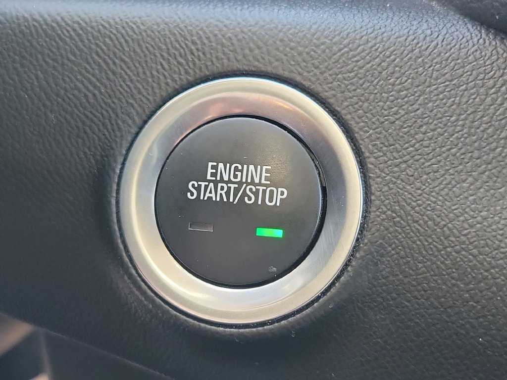 Used 2024 GMC Terrain SLE FWD image 33
