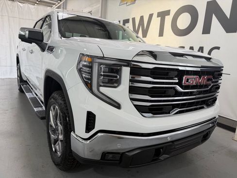 New 2026 GMC Sierra 1500 SLT w/ SLT Premium Package AWD/4WD image 38