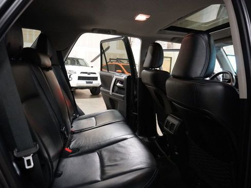 Used 2017 Toyota 4Runner Limited image 9