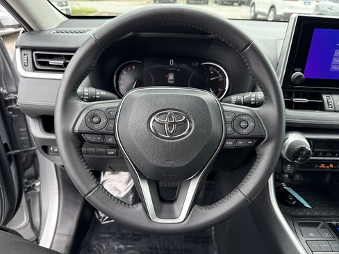 Used 2024 Toyota RAV4 XLE Premium FWD image 18