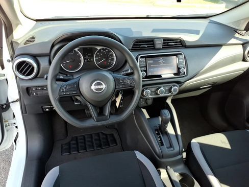 Used 2025 Nissan Versa S w/ Trunk Package FWD image 6