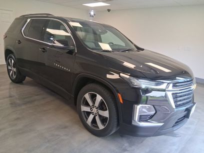 Used 2023 Chevrolet Traverse LT w/ LT Premium Package