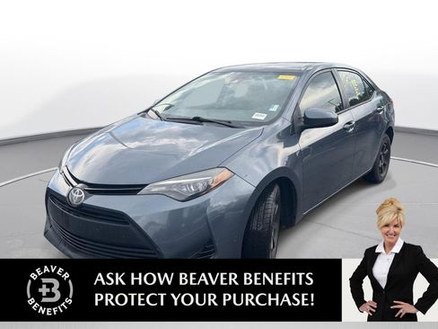 Used 2017 Toyota Corolla LE FWD image 1