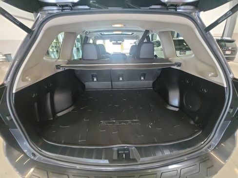 Used 2021 Subaru Forester Limited AWD/4WD image 23