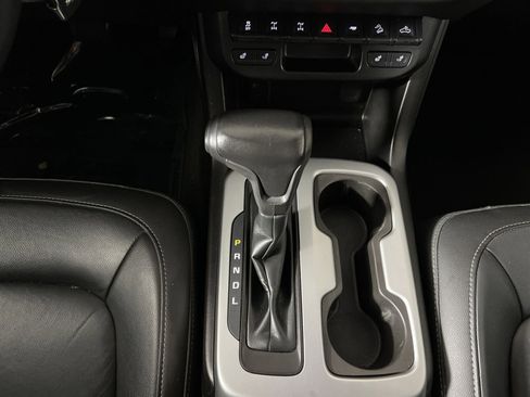 Used 2018 Chevrolet Colorado ZR2 AWD/4WD image 21