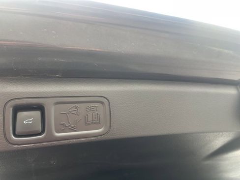 Used 2023 Ford Expedition Max Limited image 47