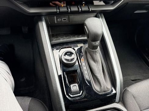 Certified 2024 Chevrolet Colorado Trail Boss w/ Advanced Trailering Package image 16